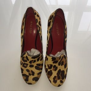 Leopard calf hair pumps